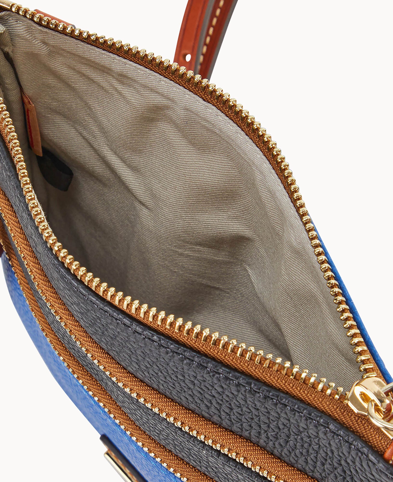 NFL NY Giants Triple Zip Crossbody - Image 3