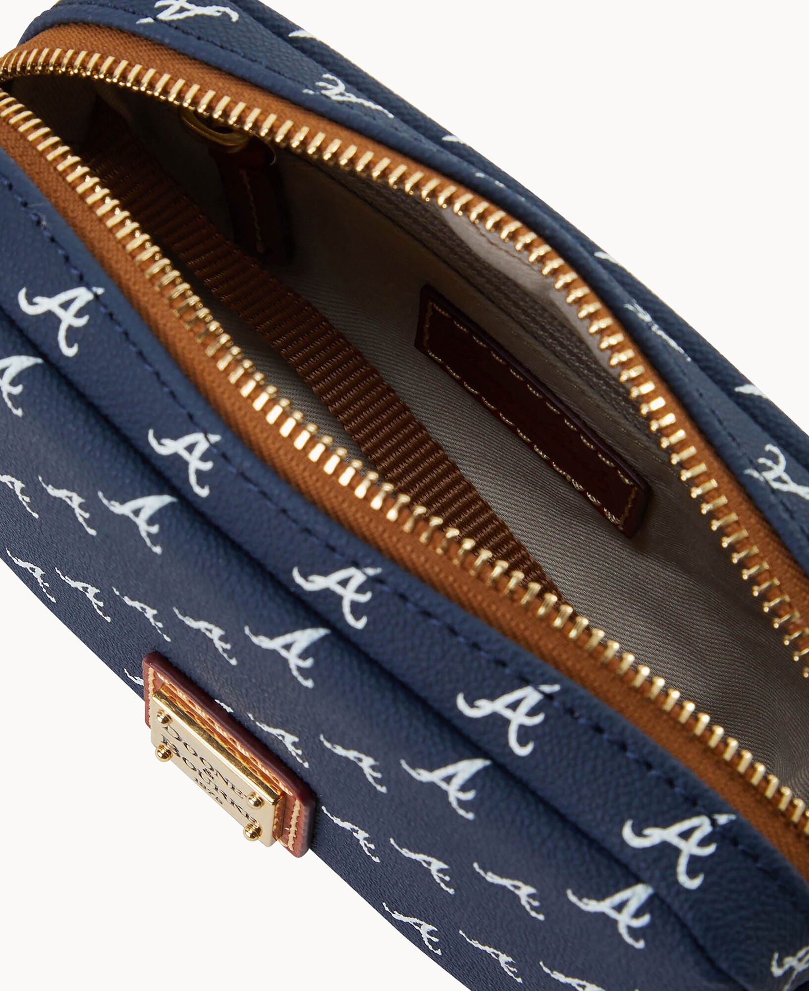 MLB Braves Belt Bag - Image 3
