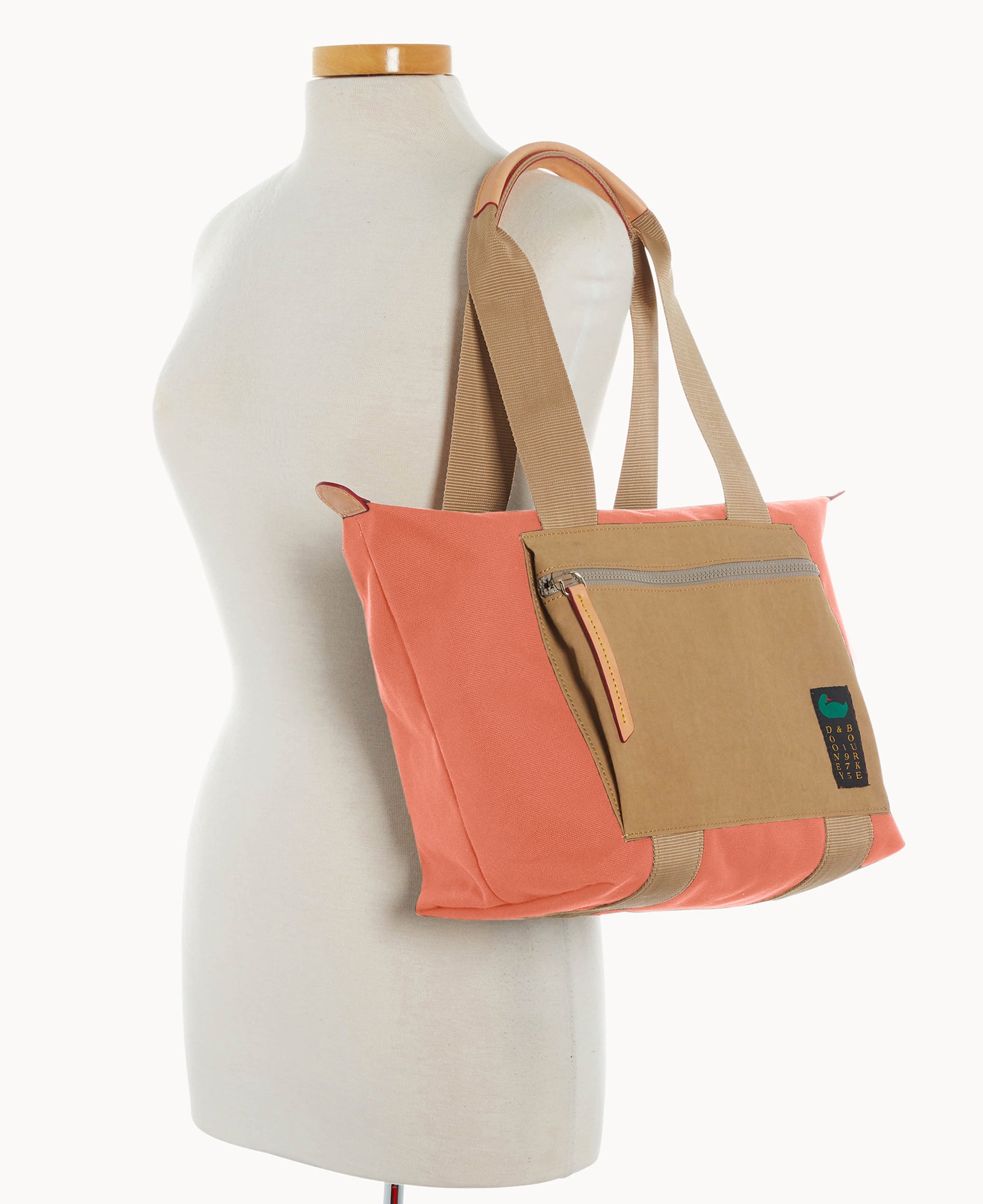 Canvas Carryall 28 with Pocket - Image 25