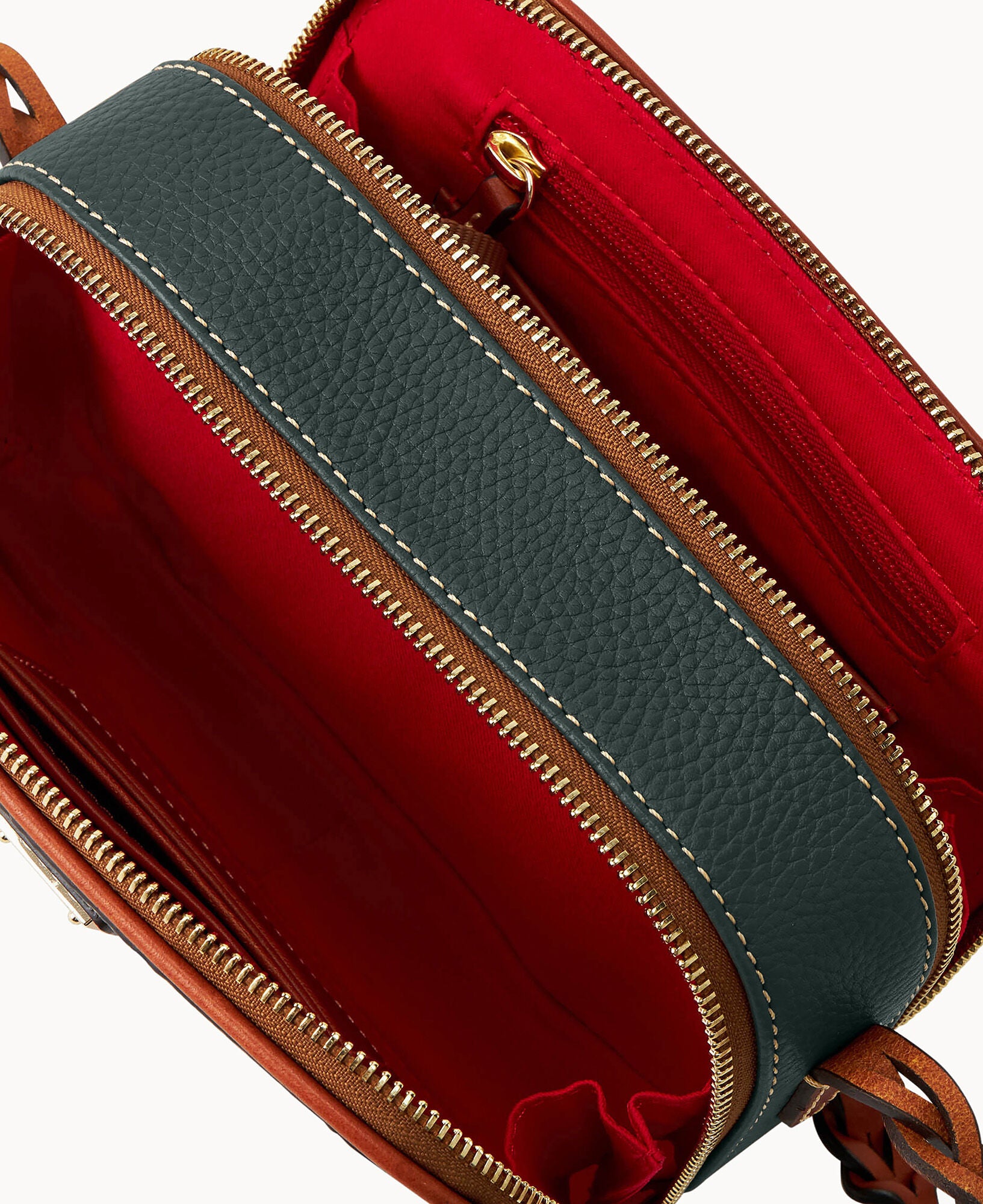 Pebble Grain Deni Crossbody - Image 17