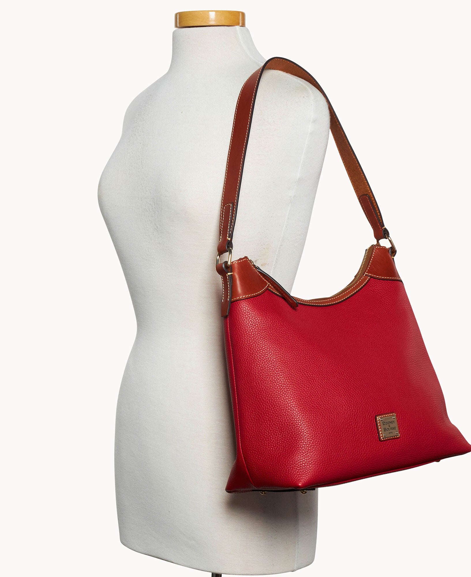 Pebble Grain Hobo - Image 12