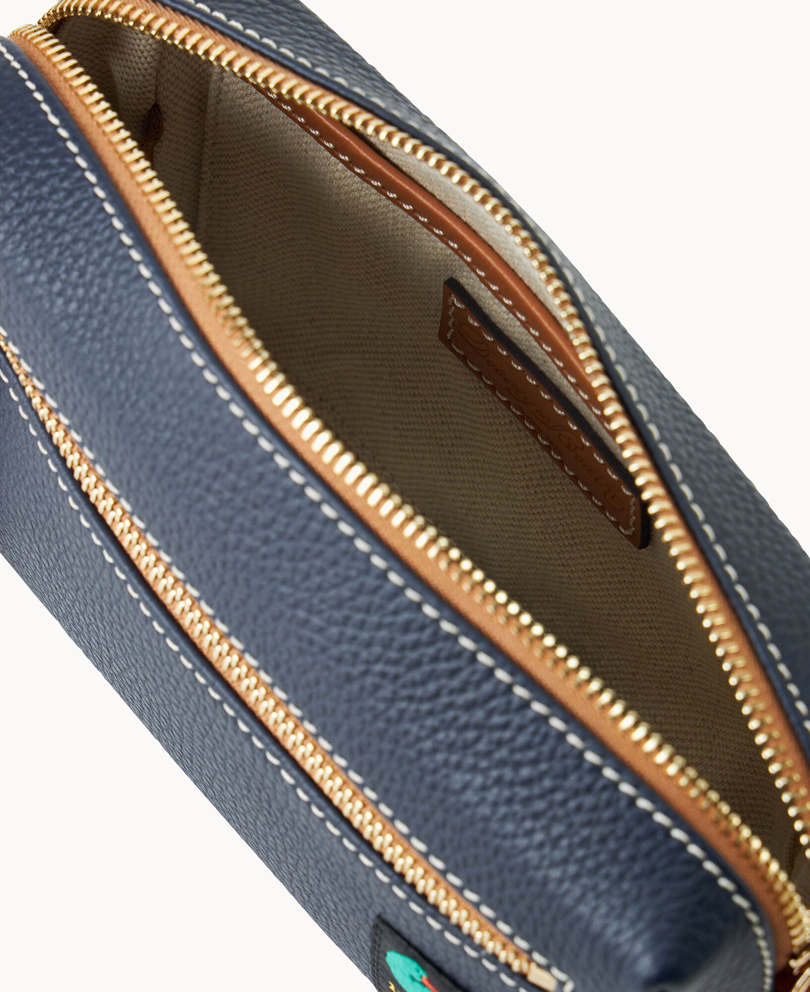 Pebble Grain Camera Crossbody 20 - Image 13
