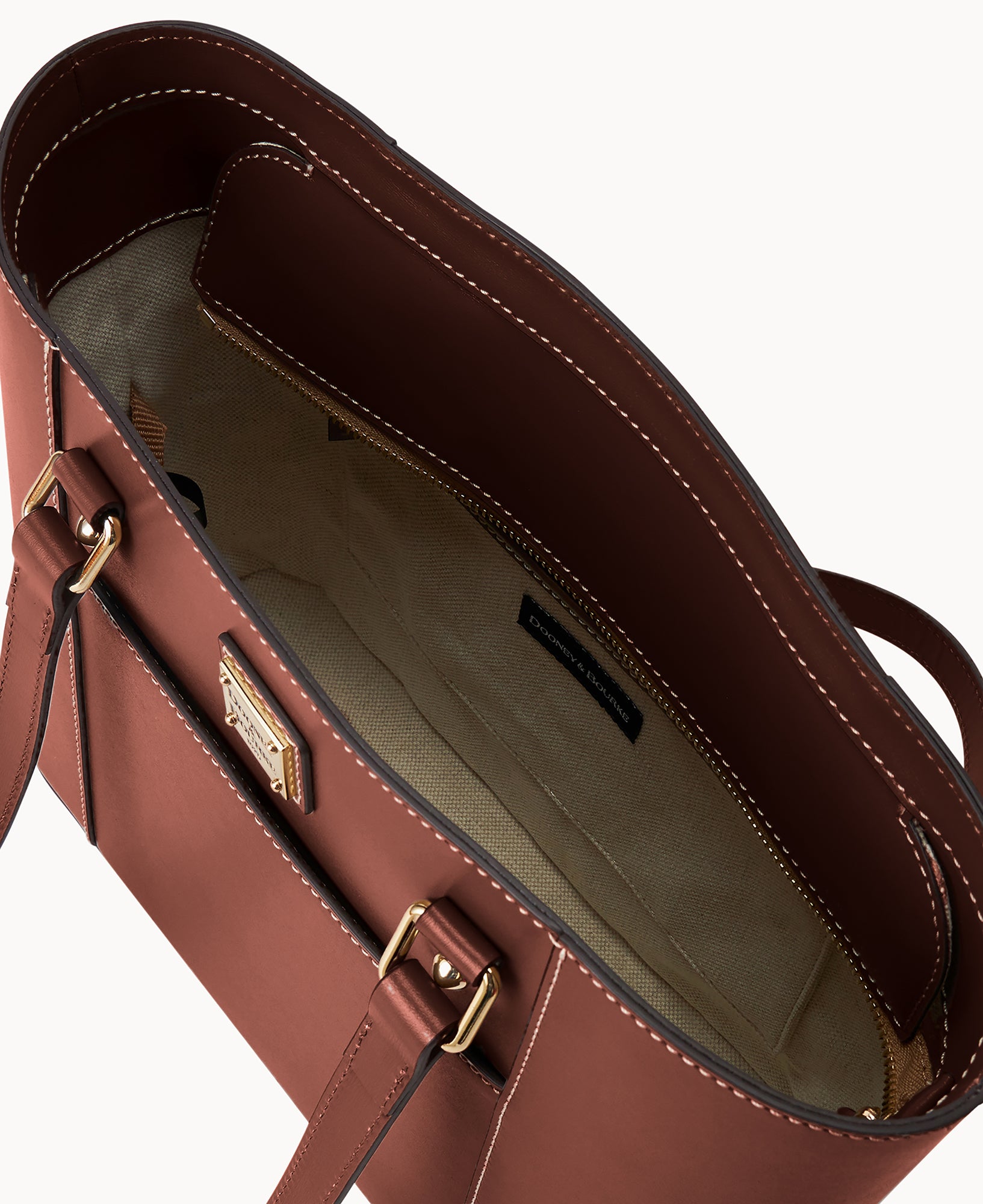Penrose Pocket Tote 30 - Image 13