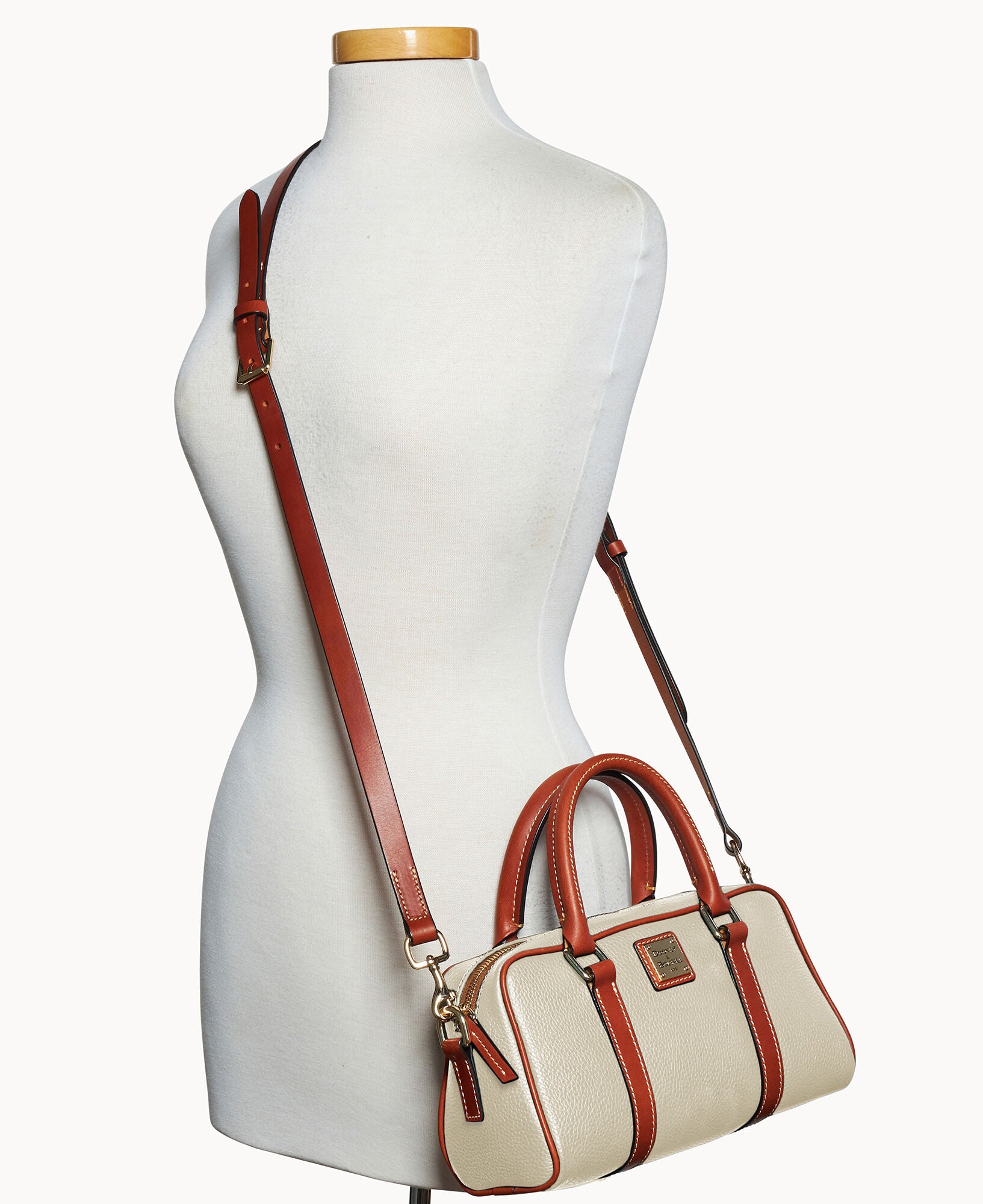 Pebble Grain Satchel 28 - Image 6